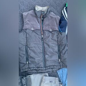 Men's Prana vest small gray